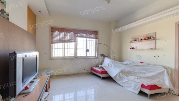 恒厦综合楼二手房实景图