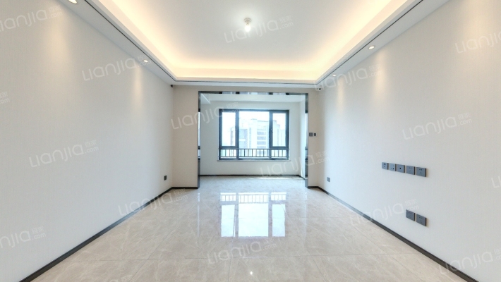 中海熙峰里二手房实景图