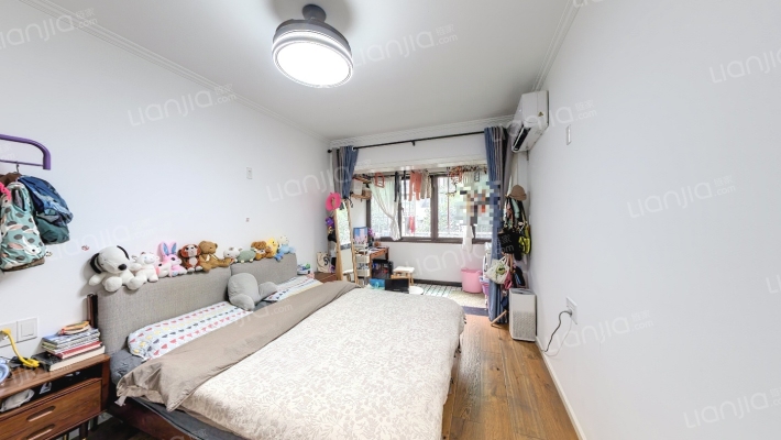 凯旋路184号二手房实景图