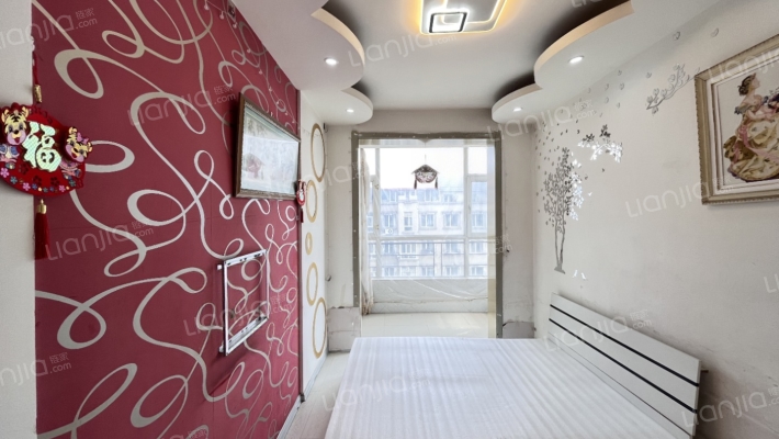 沃华水岸二手房实景图