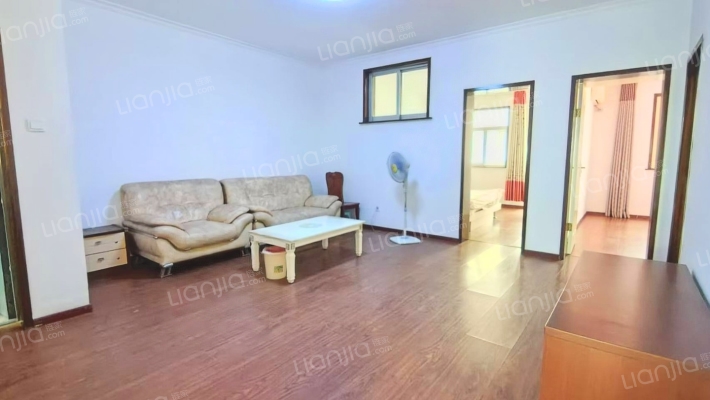 月亮湾小区二手房实景图