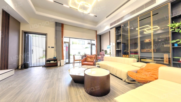 万科中粮逸庭二手房实景图