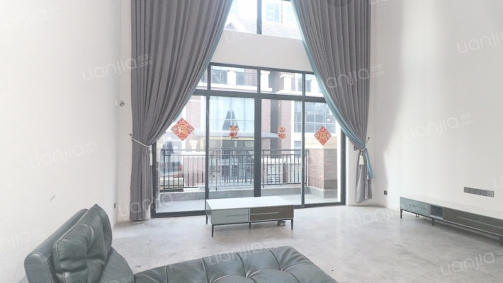 翡翠山城红郡二手房实景图