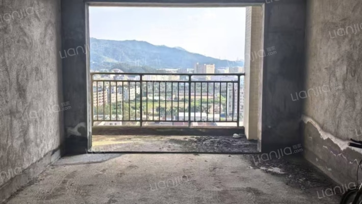 时代广场二手房实景图