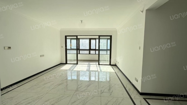 碧桂园凤栖台花园二手房实景图