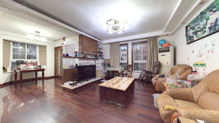 沁茵园二手房实景图