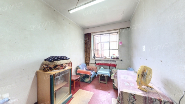 农牧局旧宿舍二手房实景图