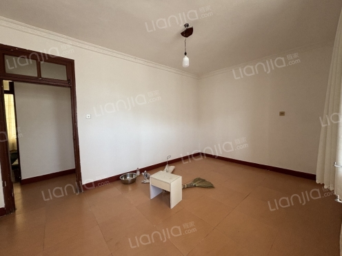 整租·大理市委市政府机关职工宿舍3号院 3室2厅 东/西