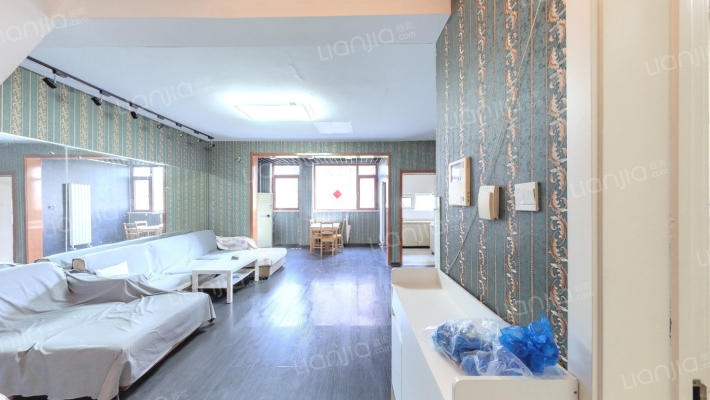 瑞湾花园二手房实景图