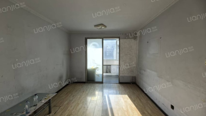 荣发时代A区二手房实景图