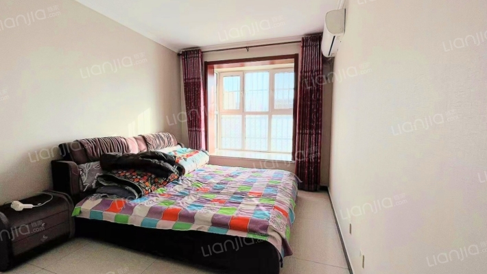 冠云中路 70年大产权 精装洋房三居 南北通透 高楼层-卧室C