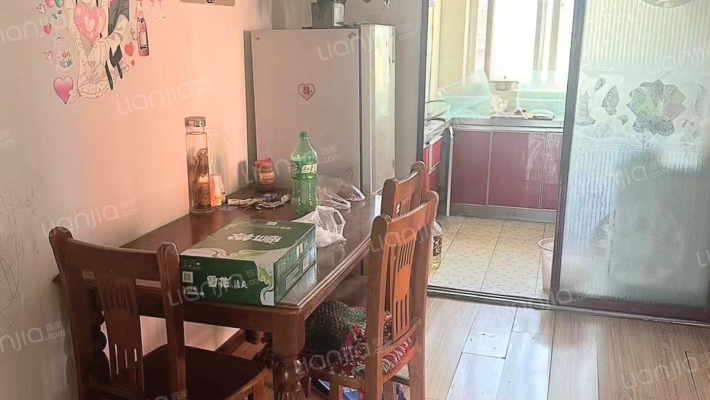 长空路南北通透 东林家园两居室 满五唯一-餐厅