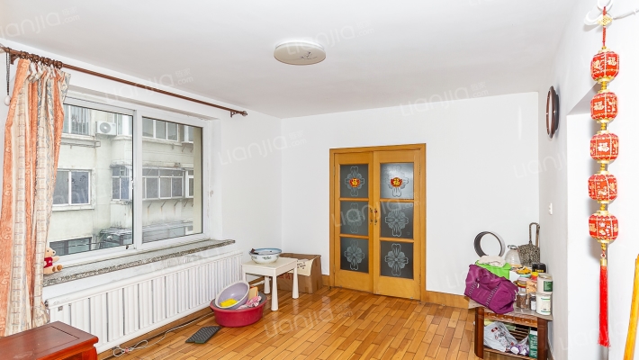 表具小区二手房实景图