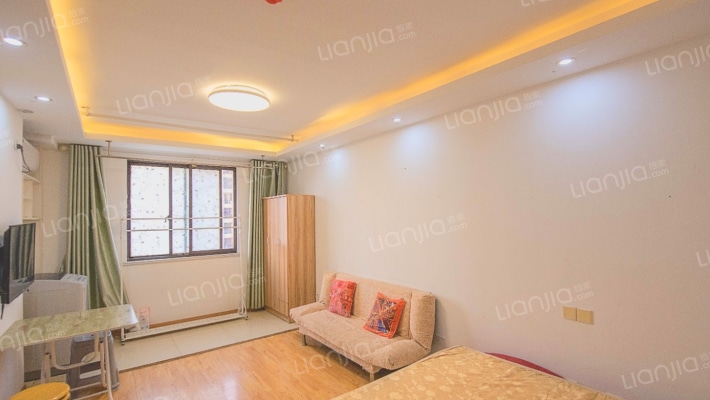 仙林东京东紫晶小面积70年产权的小面积住宅-卧室