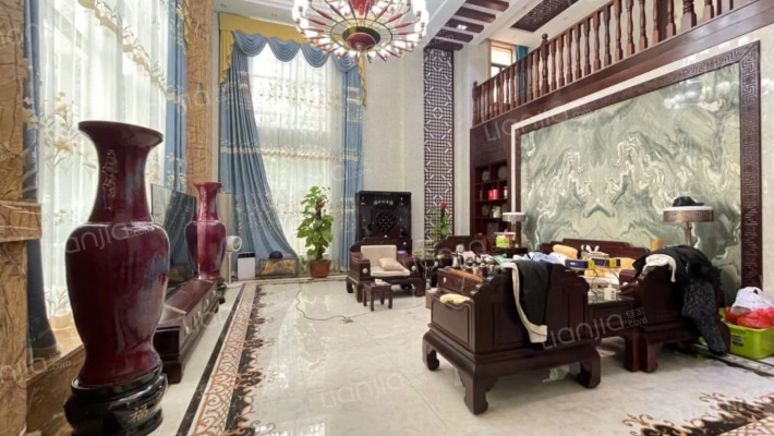 怡丰花园八合院二手房实景图