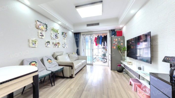 绿地悦峰公馆二手房实景图