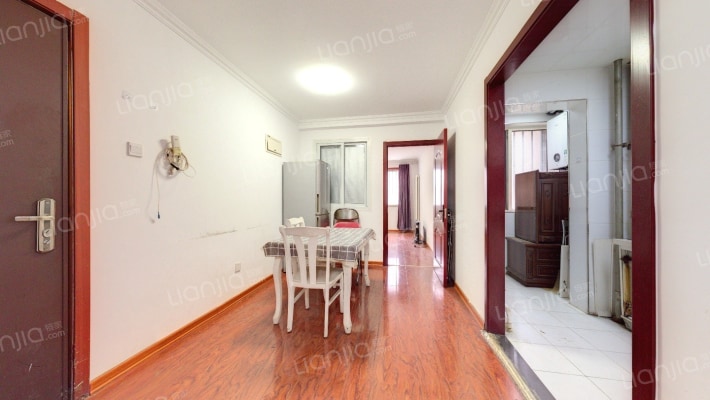 鸿业兴园二区二手房实景图