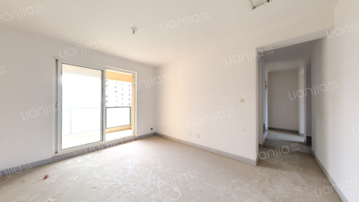 绿地中央广场三期二手房实景图