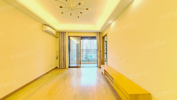 万科麓城二期二手房实景图