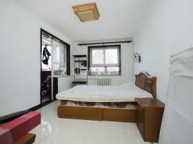 【欢乐谷景区朝北,朝南300-400万,500-800万二