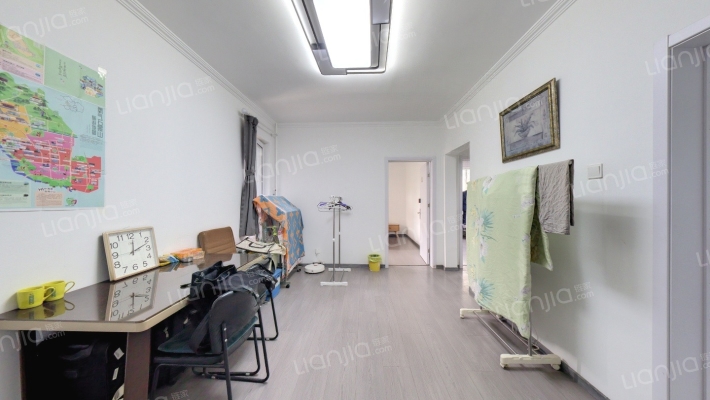 苹果园小区三区二手房实景图