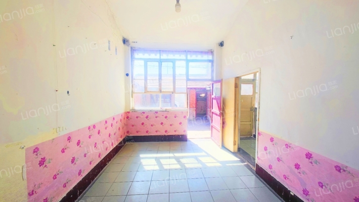 药材公司家属院二手房实景图