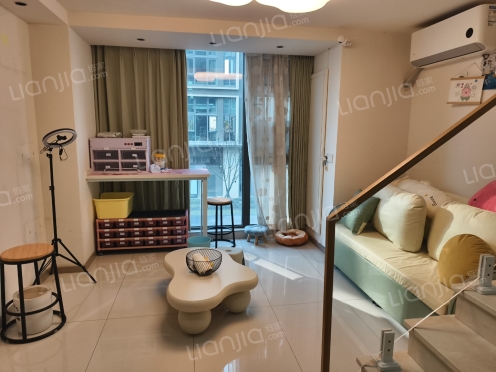 整租·金融街九龙金悦府 1室1厅 东南