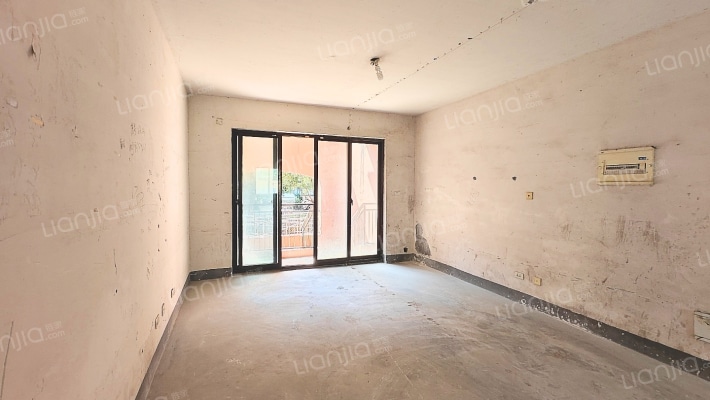 尚景蓝湾二手房实景图