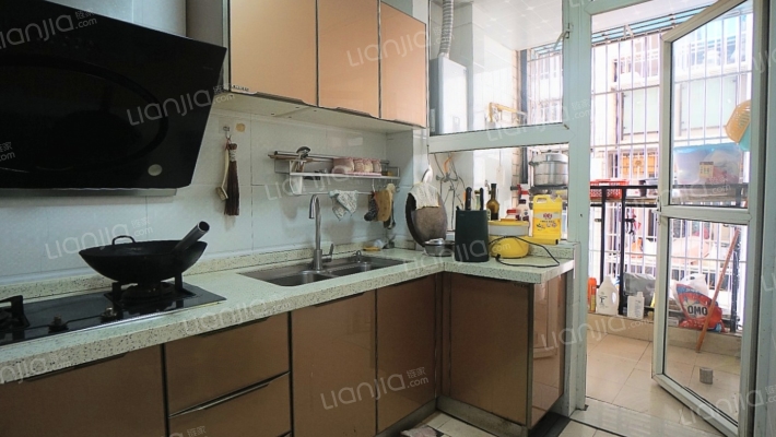 江北纸机厂住房出售三房精装修家具家电齐全-厨房