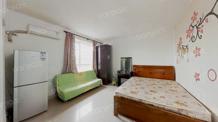 八一花园二手房实景图