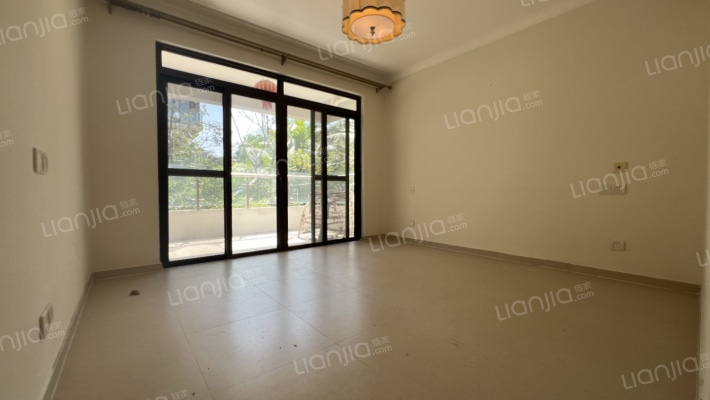 神州半岛岛屿院B区二手房实景图