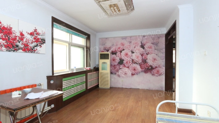 同建巷8号院二手房实景图