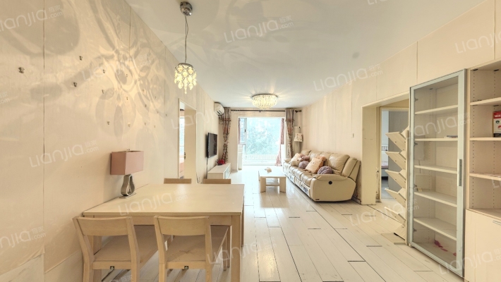 千鹤家园二手房实景图