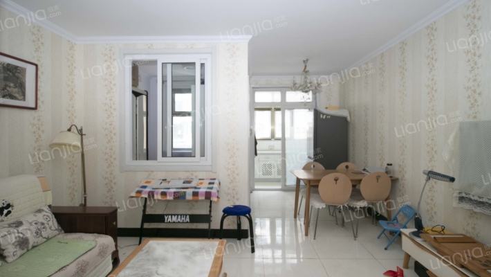 佳禾小区二手房实景图