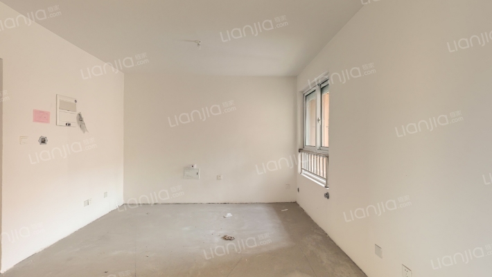 建安佳苑二手房实景图