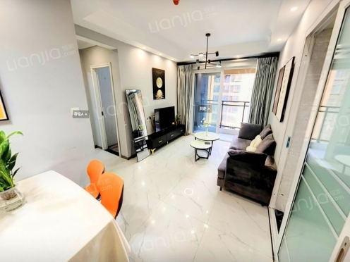 整租·龙湖上城天街广场 2室1厅 东/东南/南/西