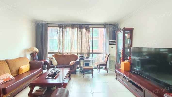 新创公寓二手房实景图