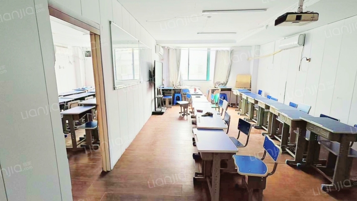 鸿泰家园二手房实景图