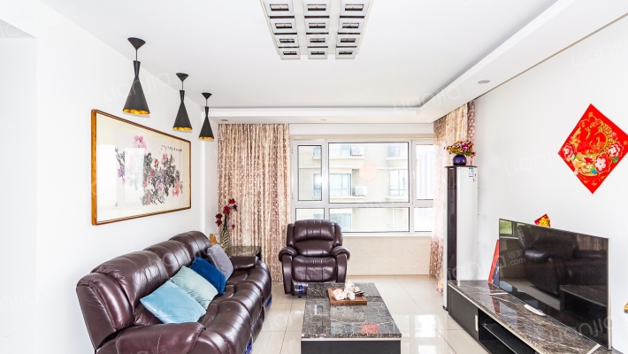 佳地花园二手房实景图