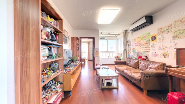 新城阳光二手房实景图