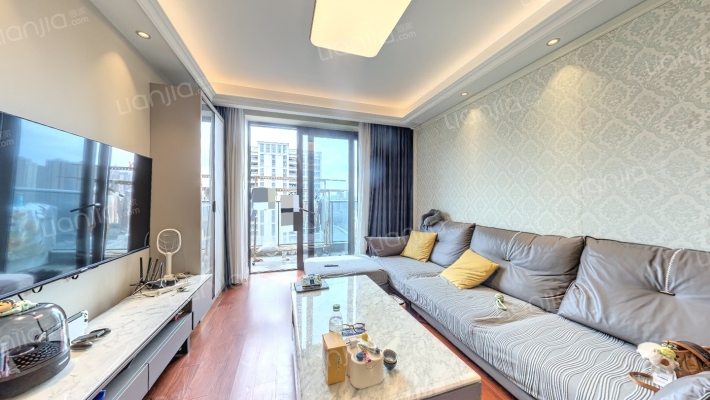 融创望海潮公寓二手房实景图