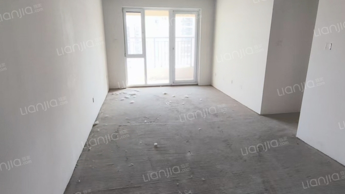 大社区 南北通透 好楼层 采光视野好-客厅