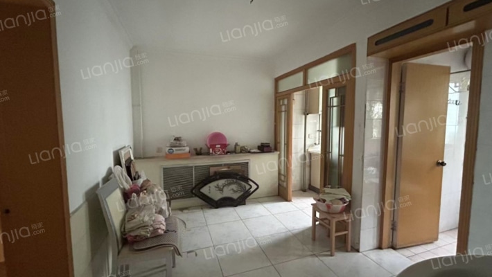 新安小区 3室2厅 南 北-餐厅