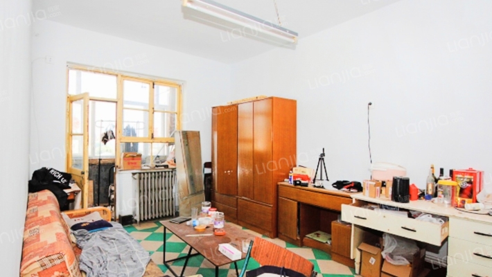 南铁苑小区西区二手房实景图