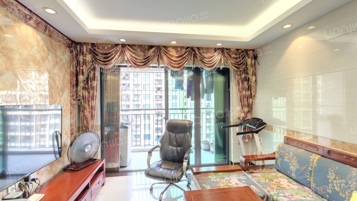 泓晴苑二手房实景图