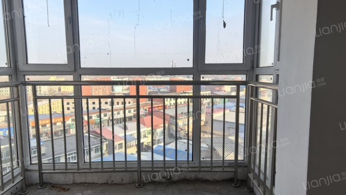 松林店 集中供暖 电梯房 毛坯房随意装修-阳台