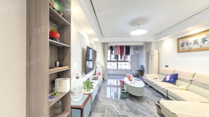 塞纳蓝湾二期二手房实景图