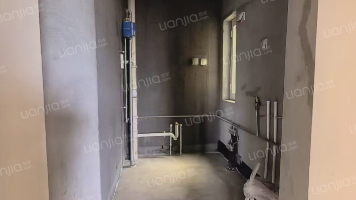 西京都高尔夫别墅区内的电梯房两居，高楼层景观好-厨房