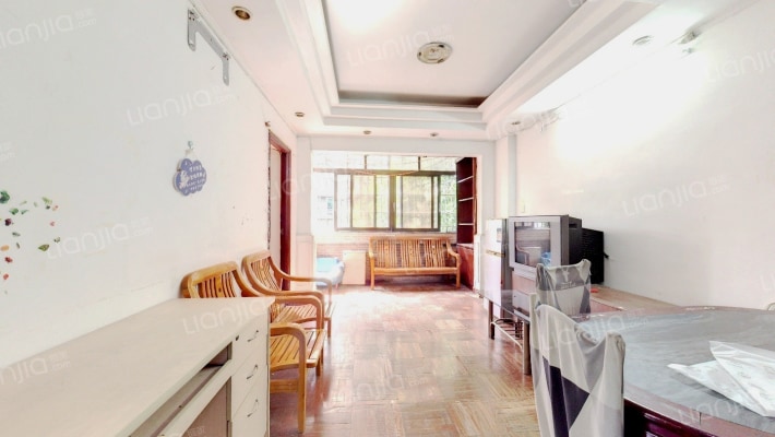 景泰新村二手房实景图