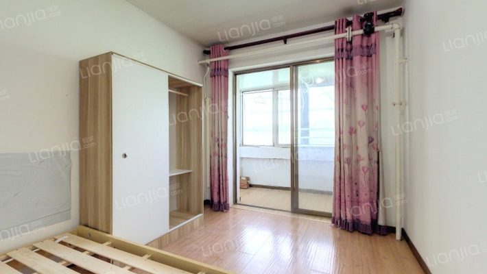 月季园东里二手房实景图